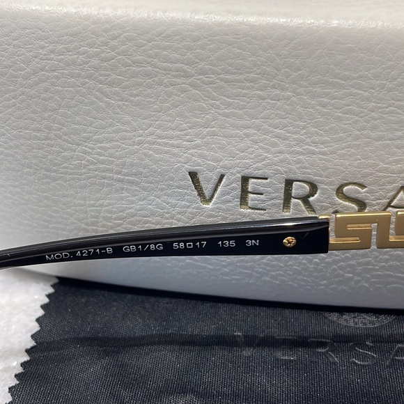 Versace Sunglasses - Picture 7 of 7